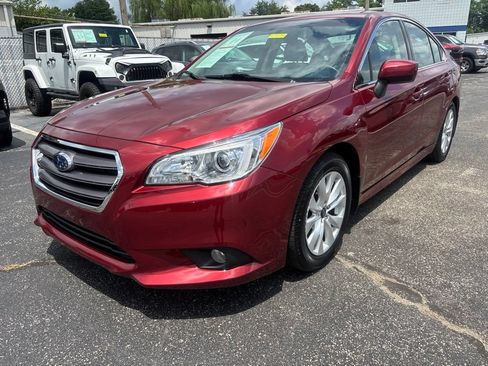 Used 2017 Subaru Legacy 2.5i Premium AWD/4WD image 3
