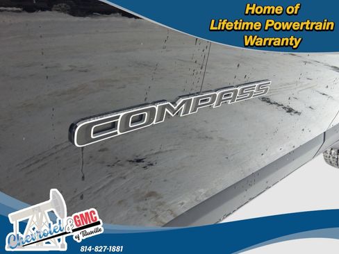 Used 2024 Jeep Compass Limited image 14