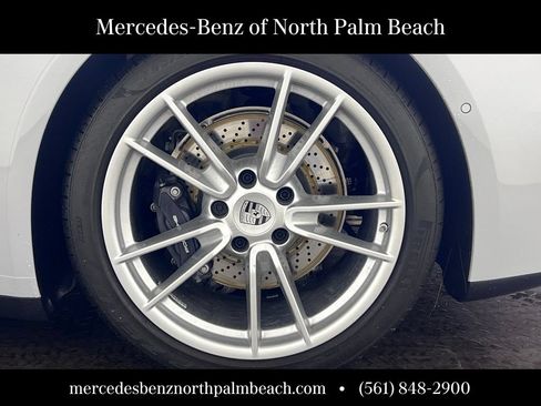 Used 2026 Porsche 911 Carrera RWD image 15