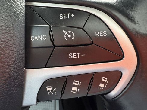Used 2015 Dodge Challenger SXT Plus w/ Premium Sound Group RWD image 16