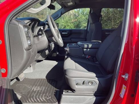 New 2026 GMC Sierra 1500 Pro w/ Pro Value Package AWD/4WD image 9