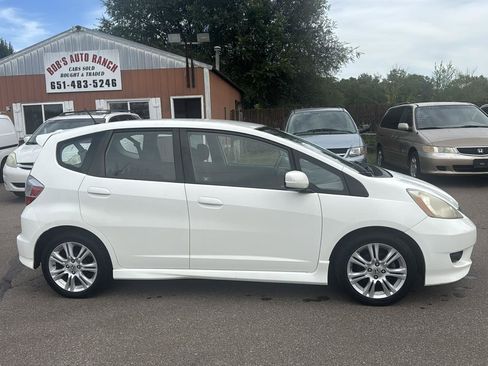 Used 2010 Honda Fit Sport image 4