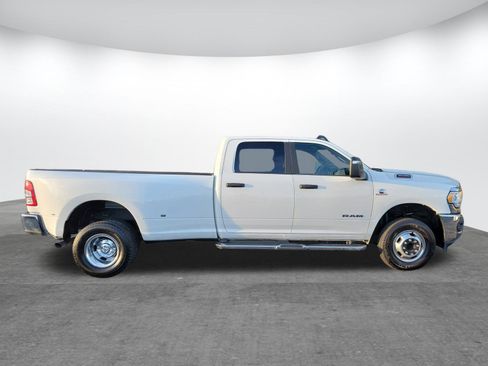 Used 2024 RAM 3500 Big Horn image 22