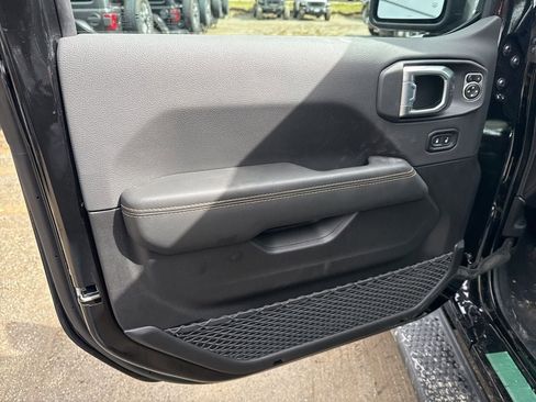 New 2026 Jeep Wrangler Sahara image 20