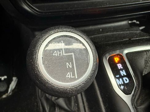 Used 2021 Jeep Wrangler Unlimited Sport AWD/4WD image 24