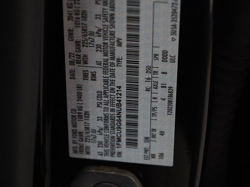 Used 2022 Ford Escape SE image 29