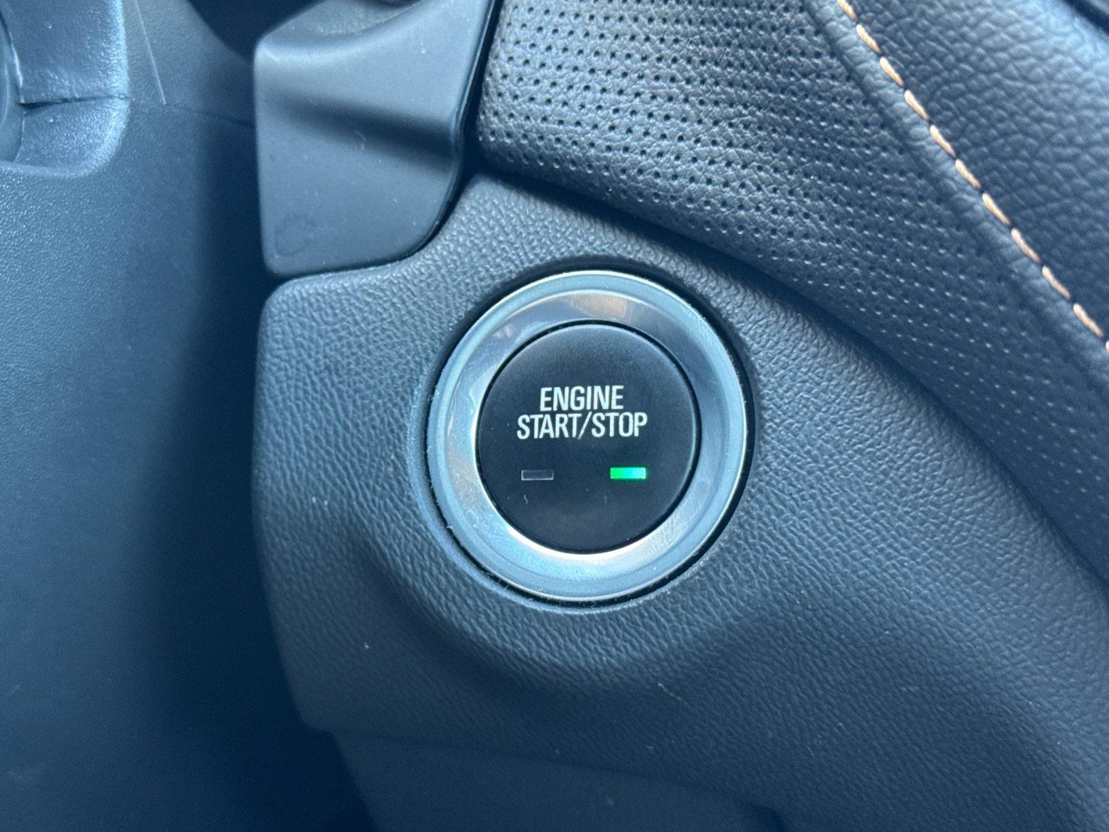Used 2022 Chevrolet Equinox Premier AWD/4WD image 26