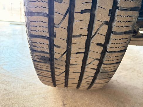 Used 2016 Jeep Grand Cherokee Limited image 40