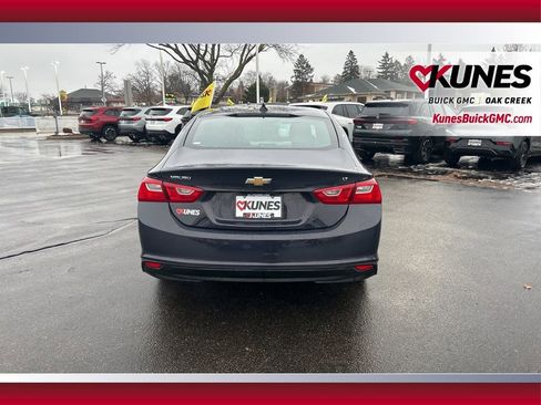 Used 2025 Chevrolet Malibu LT FWD image 5