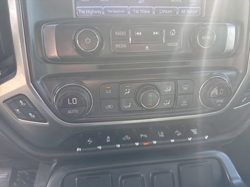 Used 2018 Chevrolet Silverado 2500 LTZ w/ Duramax Plus Package AWD/4WD image 18