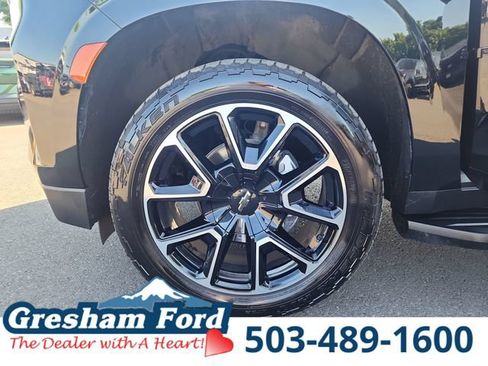 Used 2023 Chevrolet Tahoe RST w/ Luxury Package AWD/4WD image 34