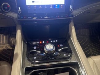 Used 2022 Jeep Wagoneer Series III w/ Premium Group I video 2