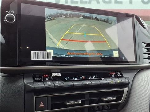 New 2026 Toyota Camry SE image 15