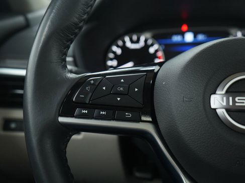 Used 2023 Nissan Altima 2.5 SV w/ SV Premium Package image 25