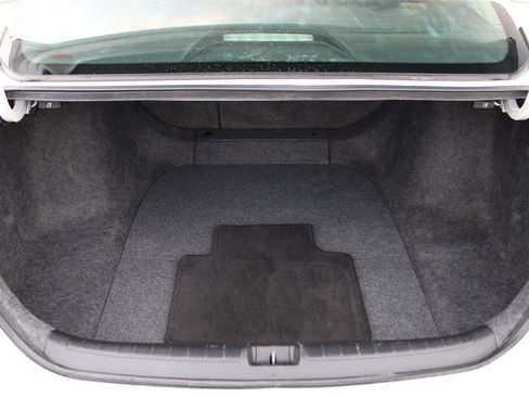 Used 2018 Honda Accord EX-L image 30