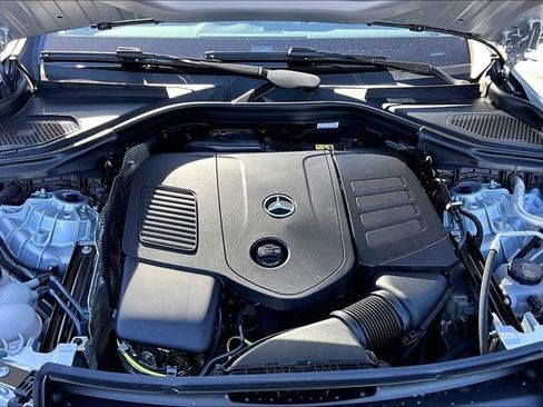 New 2026 Mercedes-Benz GLC 350e 4MATIC image 9