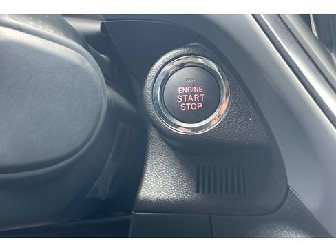 Certified 2026 Subaru Crosstrek 2.5i Premium AWD/4WD image 31