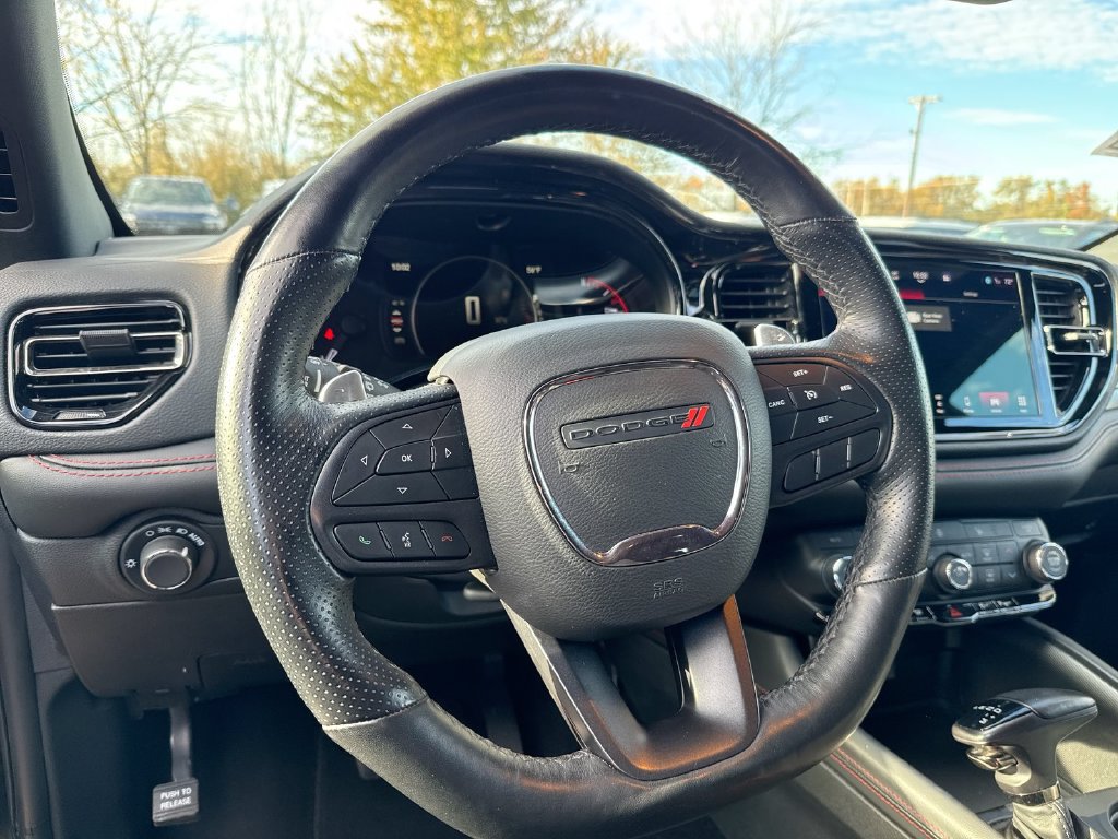 Used 2025 Dodge Durango GT AWD/4WD image 11