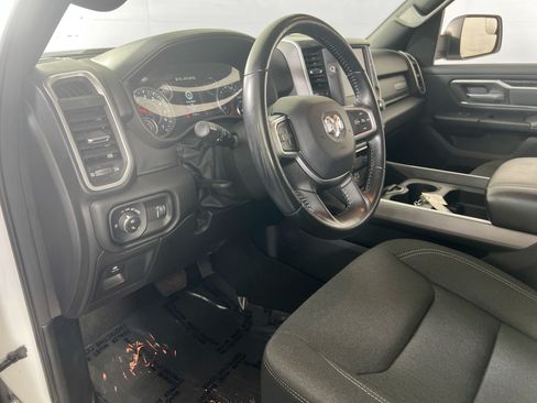 Used 2023 RAM 1500 Big Horn AWD/4WD image 9