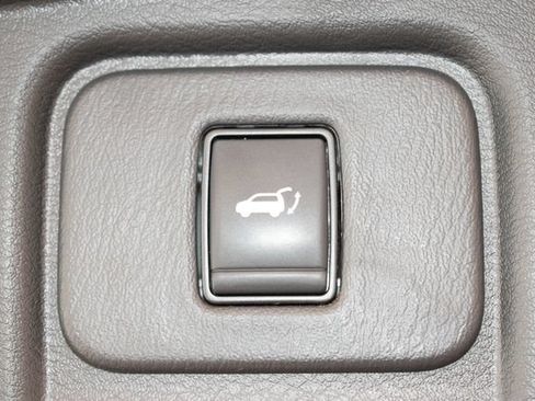 Used 2023 Nissan Murano Platinum AWD/4WD image 15