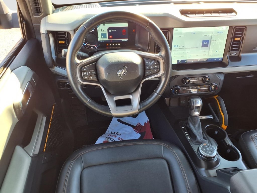 Used 2023 Ford Bronco Badlands w/ Sasquatch Package AWD/4WD image 9