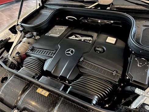 New 2026 Mercedes-Benz GLS 580 4MATIC image 35