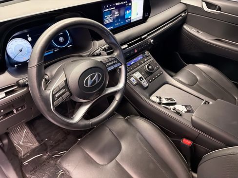 Used 2023 Hyundai Palisade Limited w/ Cargo Package FWD image 7