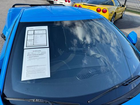 Used 2020 Chevrolet Corvette Stingray Coupe w/ 1LT image 12