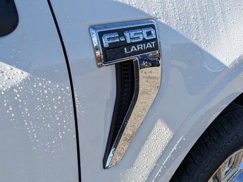 Used 2025 Ford F150 Lariat w/ Equipment Group 502A High AWD/4WD image 13