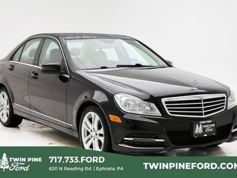 Used 2013 Mercedes-Benz C 300 4MATIC Sedan image 1