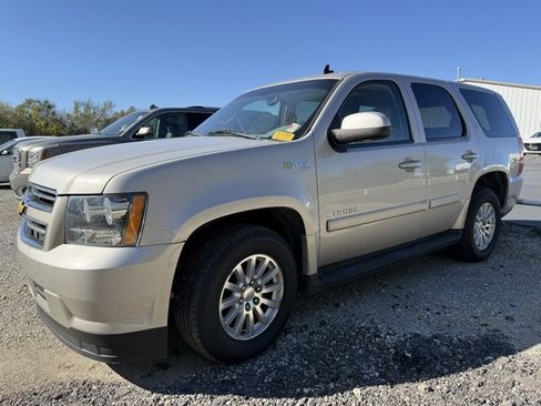 Used 2008 Chevrolet Tahoe 4WD Hybrid image 3