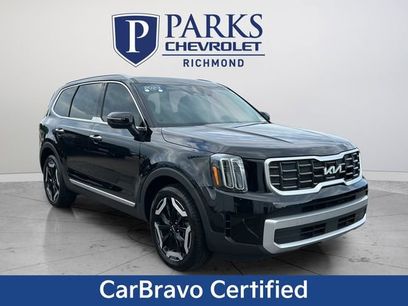 Used 2023 Kia Telluride S w/ S Sunroof Package