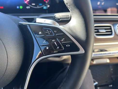 Used 2025 Mercedes-Benz GLE 350 4MATIC image 20