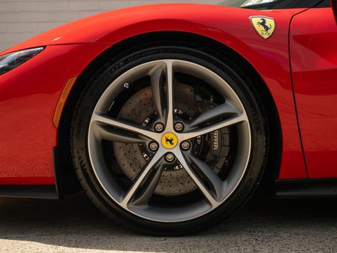 Used 2023 Ferrari 296 GTB RWD image 14