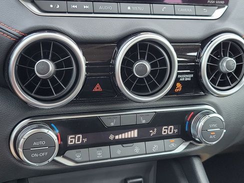 Used 2024 Nissan Sentra SR image 16