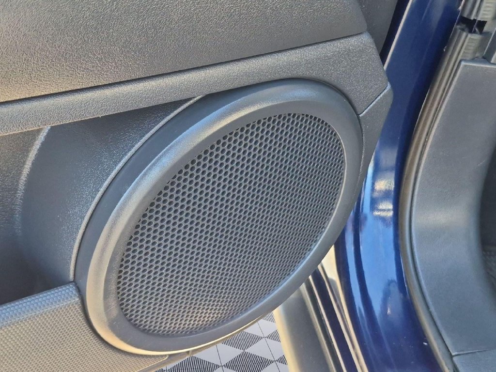Used 2012 Jeep Patriot Latitude w/ Sun/Sound Group AWD/4WD image 12