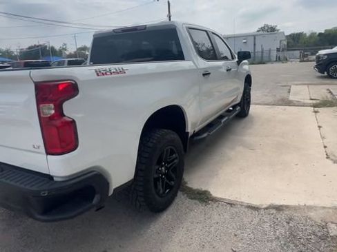 Used 2023 Chevrolet Silverado 1500 LT Trail Boss w/ Protection Package AWD/4WD image 8
