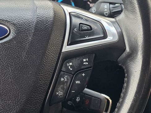 Used 2014 Ford Fusion SE w/ Equipment Group 201A FWD image 18