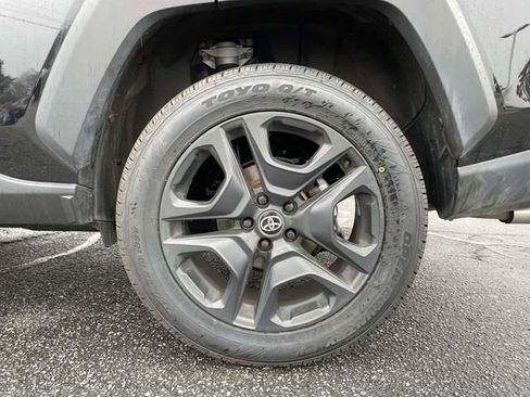 Used 2024 Toyota RAV4 Adventure image 9