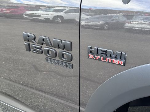 Used 2022 RAM 1500 Classic Warlock image 9