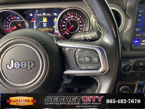 Used 2020 Jeep Gladiator Rubicon image 16