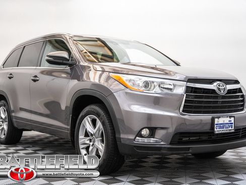 Used 2016 Toyota Highlander Limited Platinum AWD/4WD image 1