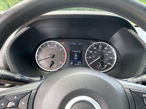 Used 2020 Nissan Sentra S FWD image 24