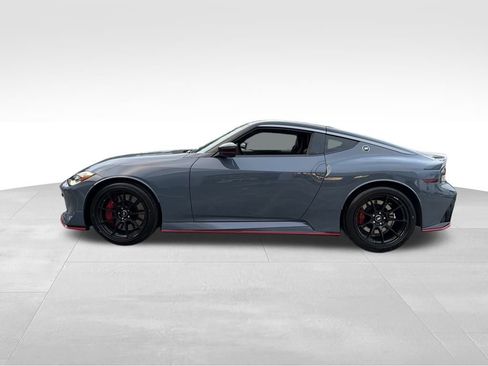 New 2026 Nissan Z NISMO w/ Floor Mat Package RWD image 4