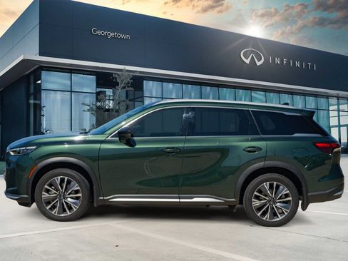 Certified 2026 INFINITI QX60 Luxe w/ Cargo Package FWD image 7