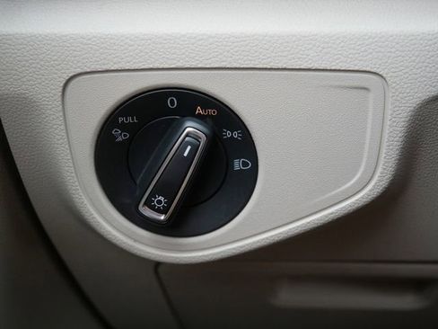 Certified 2023 Volkswagen Atlas SE AWD/4WD image 25