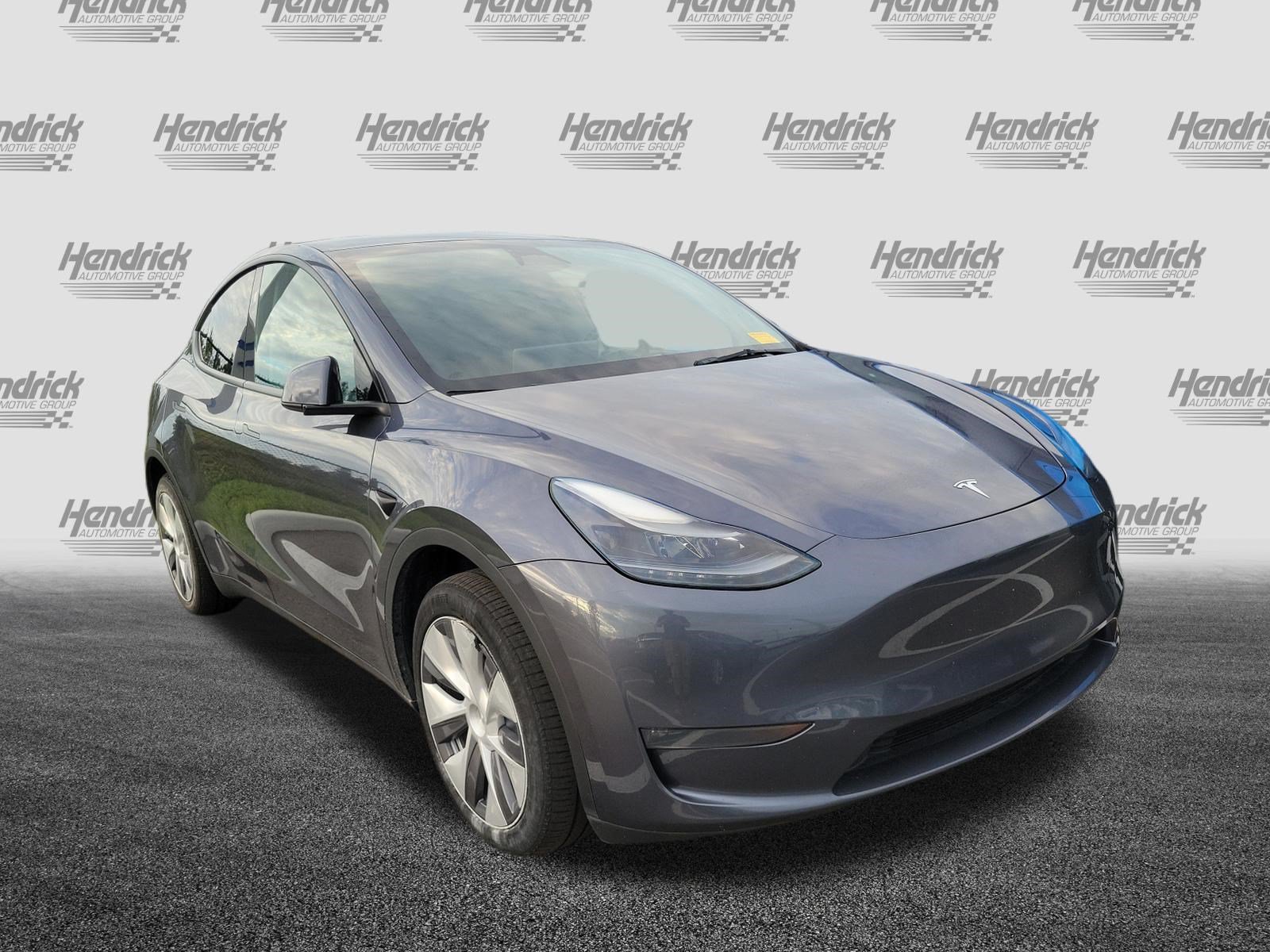 Used 2023 Tesla Model Y Long Range AWD/4WD image 2