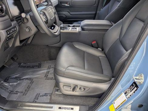 Used 2024 Toyota Land Cruiser image 13