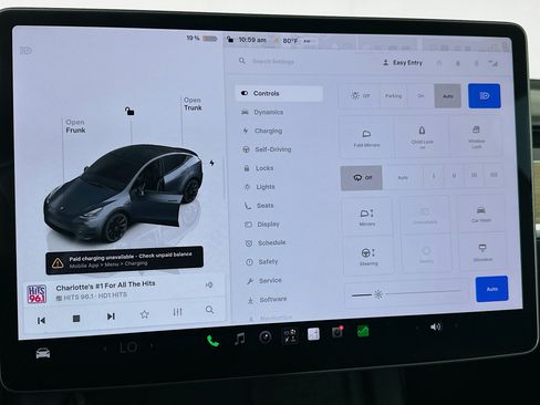 Used 2023 Tesla Model Y Long Range AWD/4WD image 25