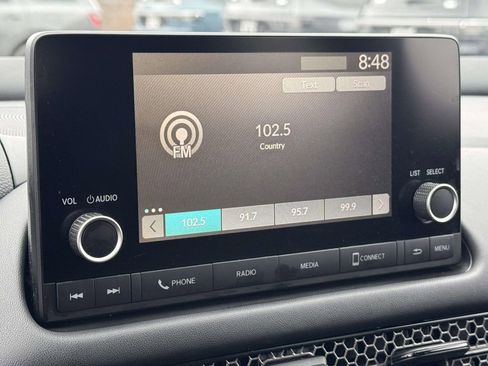 Used 2024 Honda HR-V Sport image 3